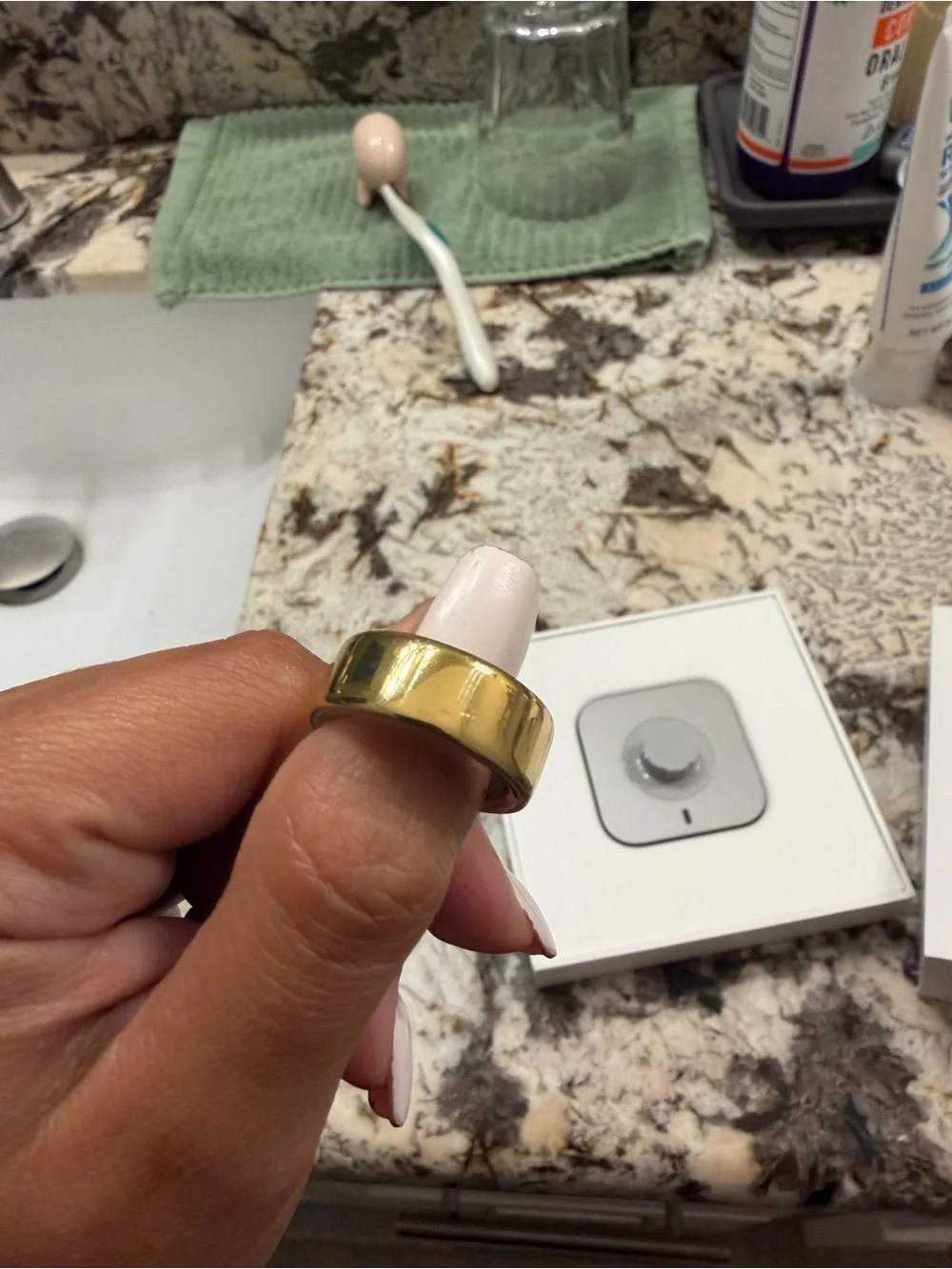 Gold used Oura Ring 4 size 6
